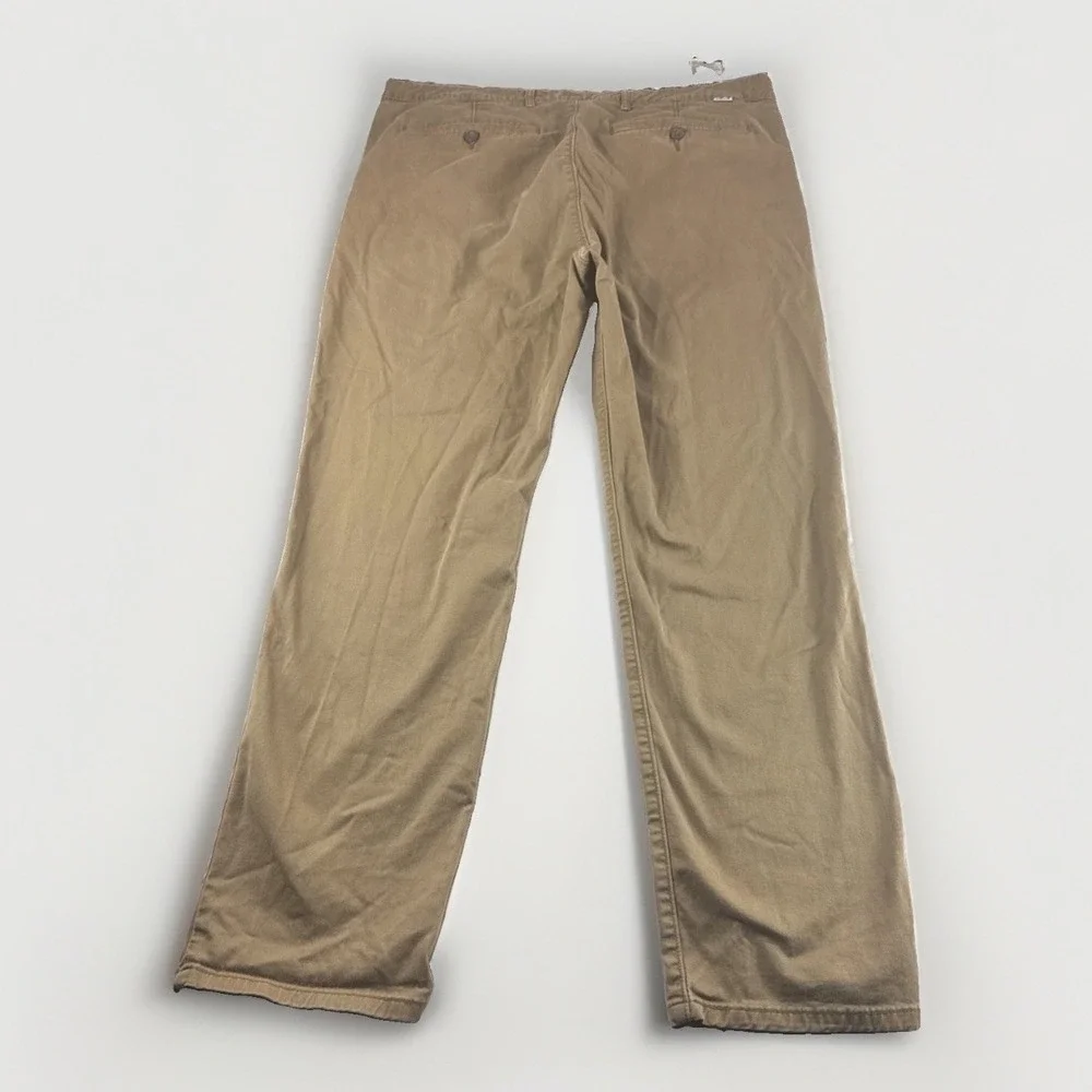 Levi Strauss Khakis Mens 38x32 Beige Stretch Pants Slacks Straight Regular READ